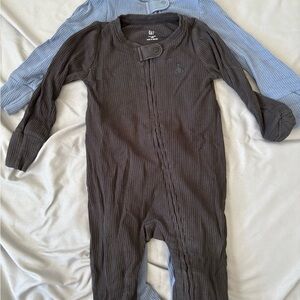 GAP Ribbed Long-Sleeve One-Piece in Dark Brown